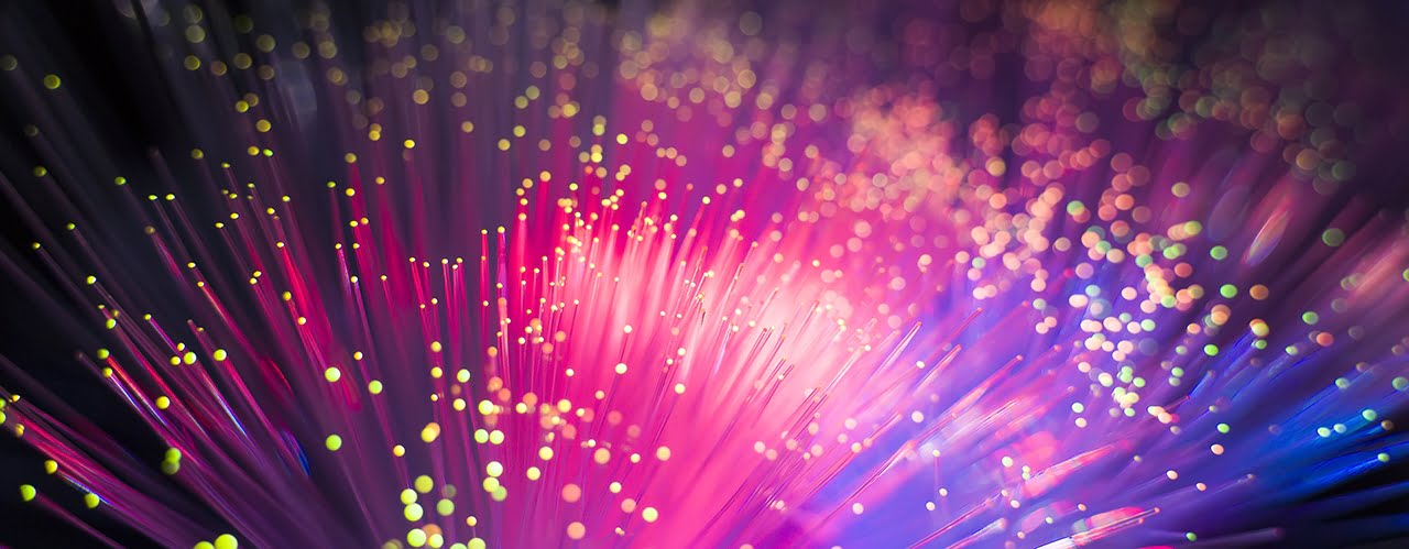 Câbles fibre optique - Bandeau page DEVELOPPEMENT ECONOMIQUE / Développement numérique + page HABITAT / Très Haut Débit