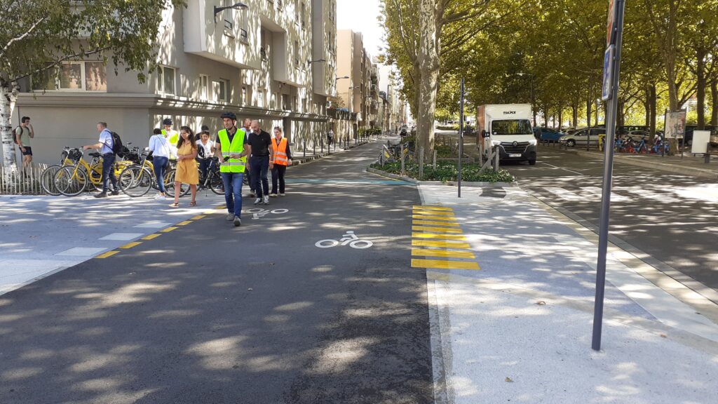 Visite à Grenoble sur la mobilité active - COBAN