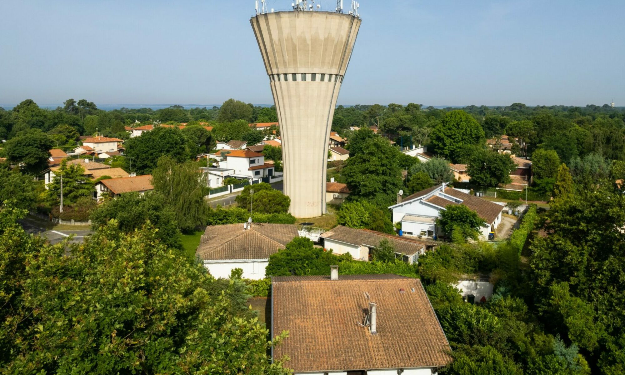 Château d'eau Andernos- Page DELEGATAIRES