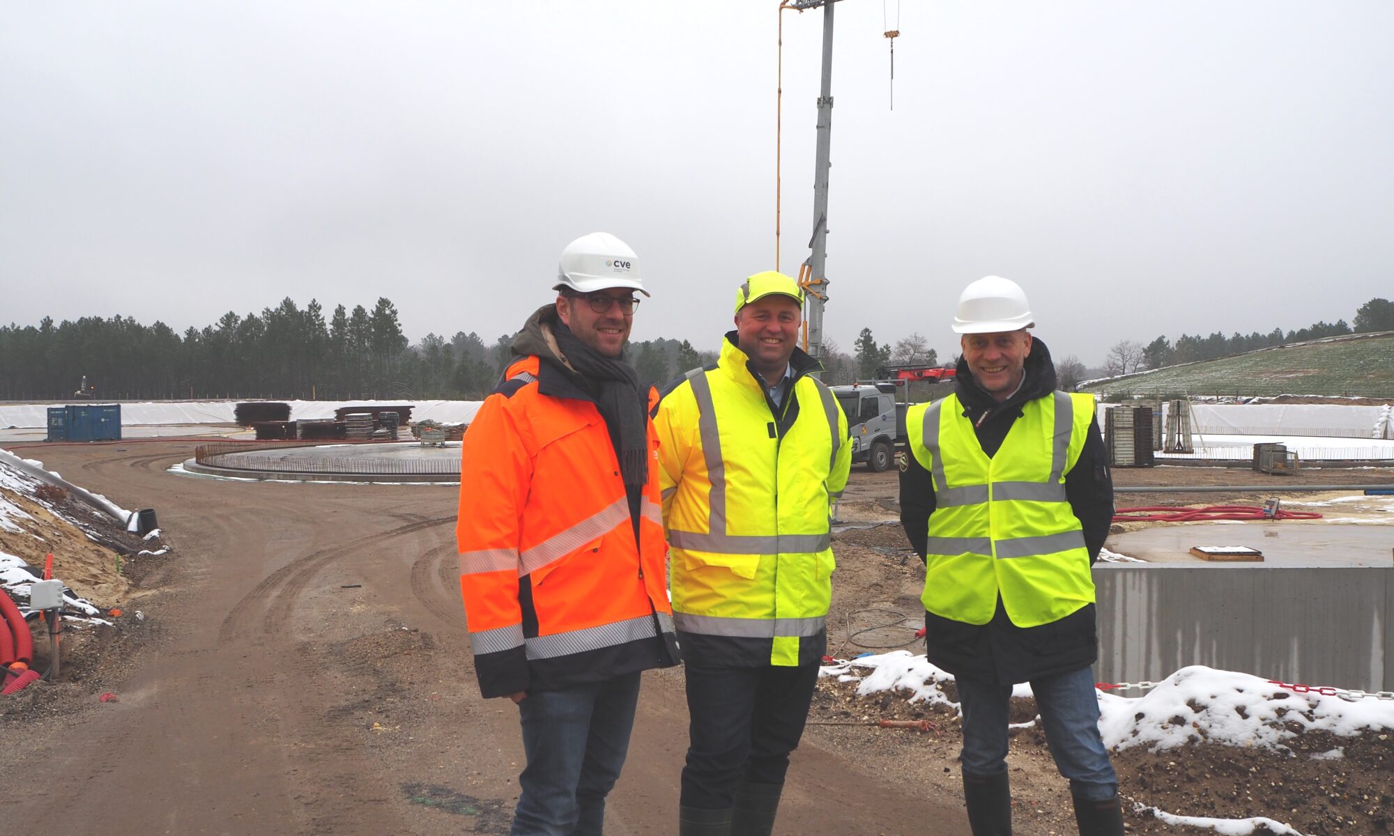 Retour en image sur les travaux / la visite de chantier du futur méthaniseur / de la future unité de méthanisation à Mios Equibio Pays de Buch - énergie verte, locale et stockable, le biométhane, avec le Maire de Moios Cédric Pain - 11 janvier 2024